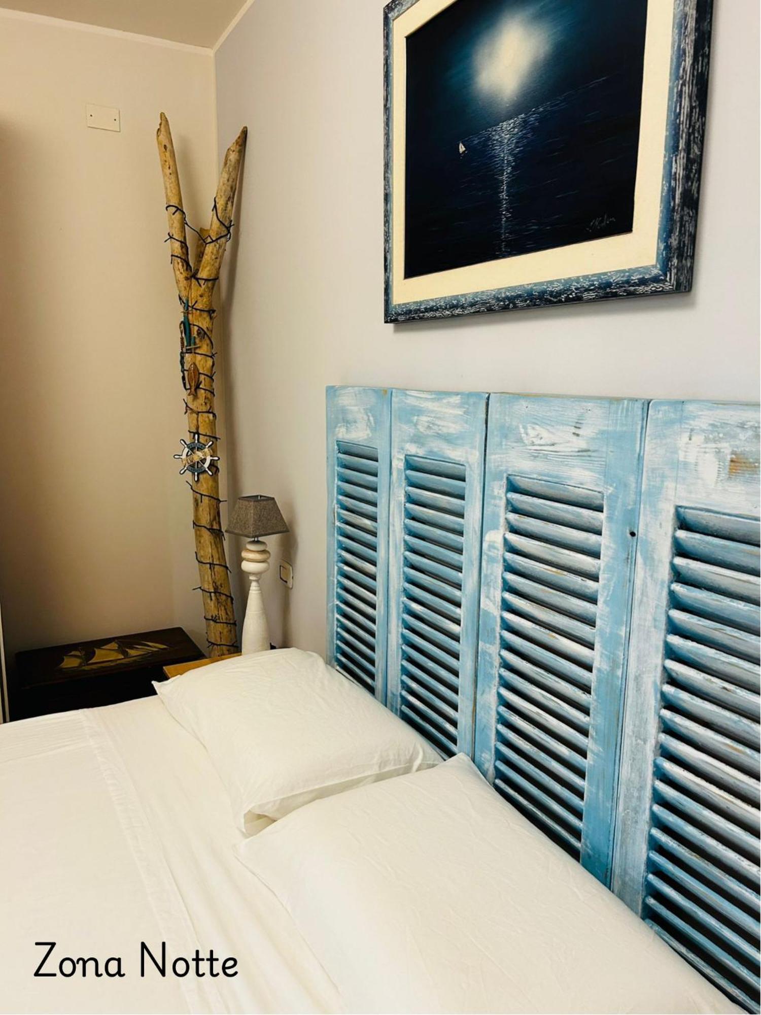 Raggi Di Sole Apartment Бари Экстерьер фото